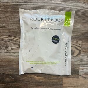 RocketBook The Endlessly Reusable Intelligent Notebook Maroon NWT